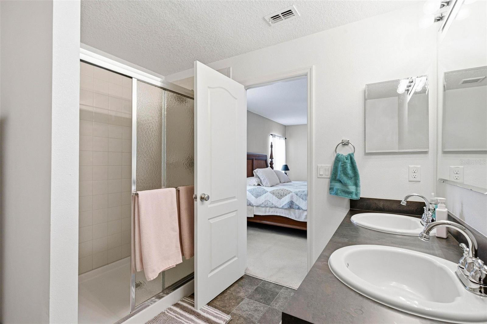 Image 32 of 58 For 11022 Running Pine Drive