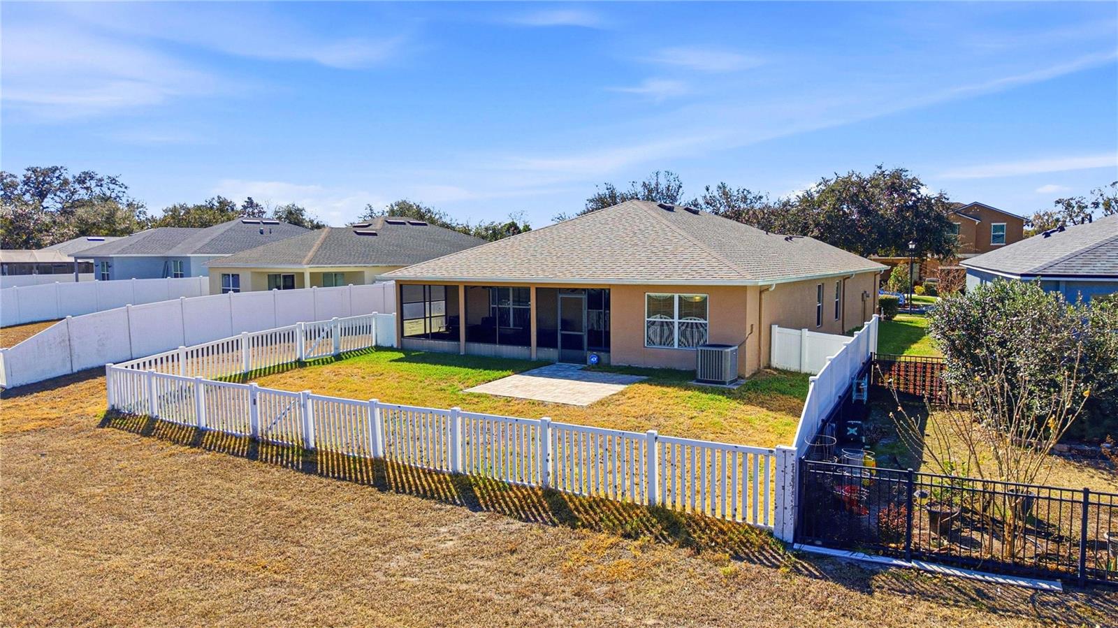 Image 44 of 58 For 11022 Running Pine Drive