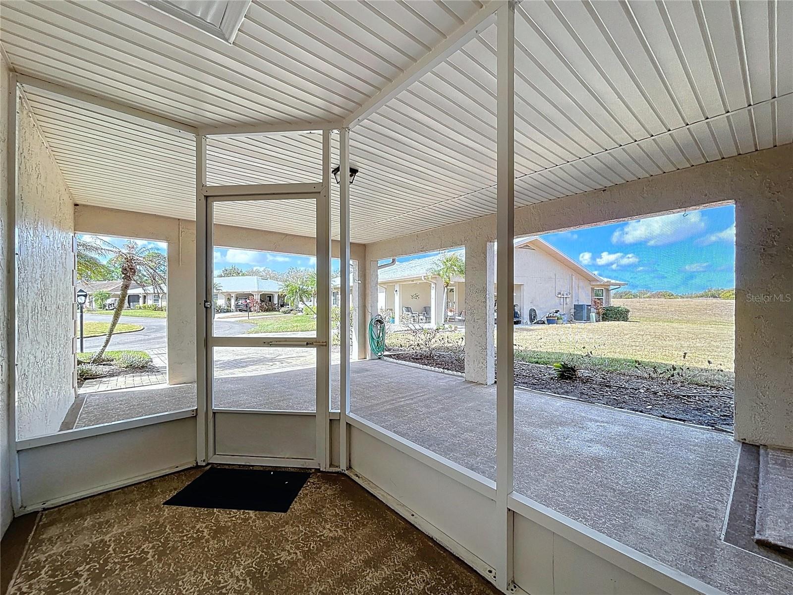 Image 11 of 99 For 2102 Hembury Place Se 34