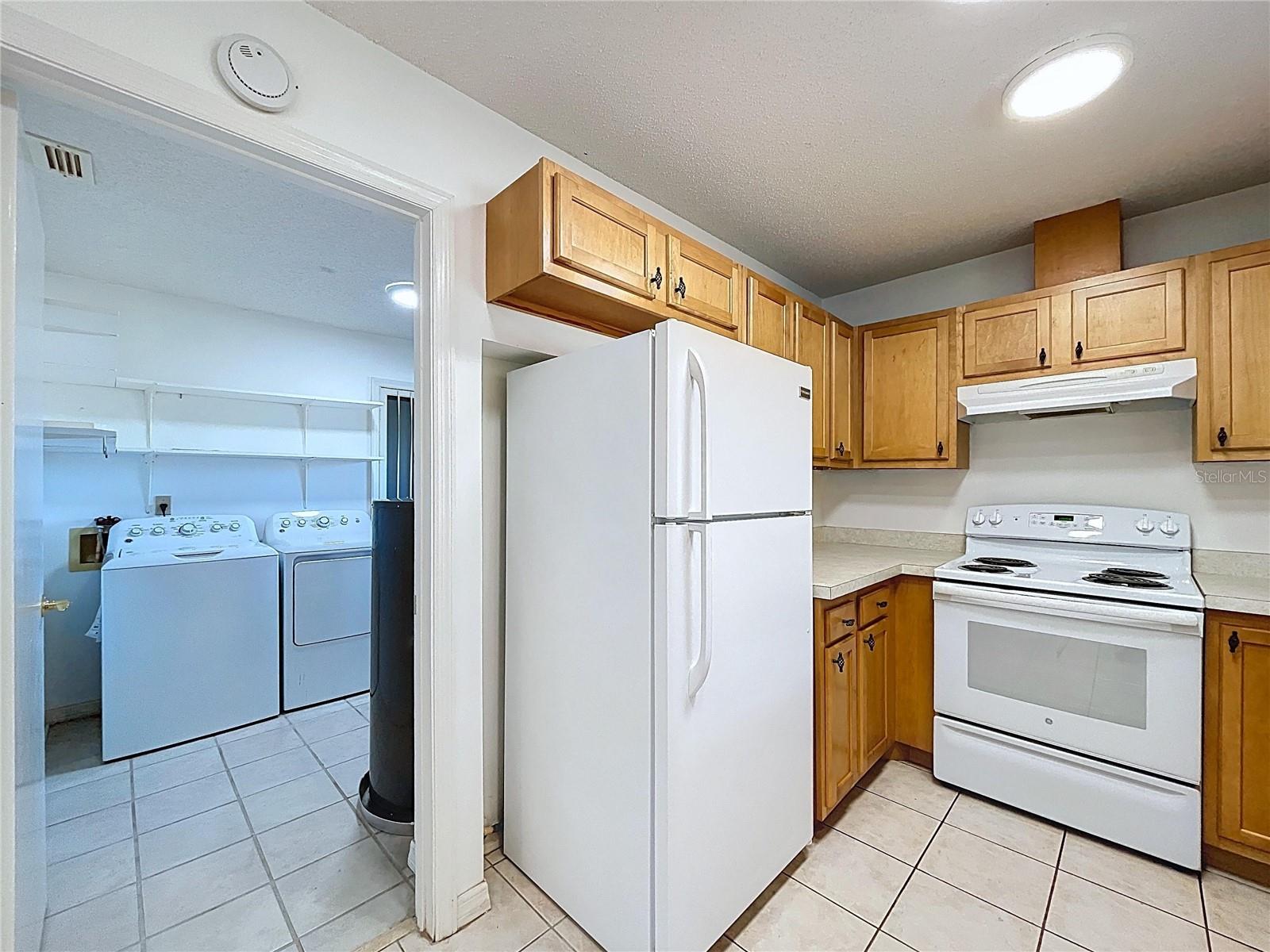 Image 21 of 99 For 2102 Hembury Place Se 34