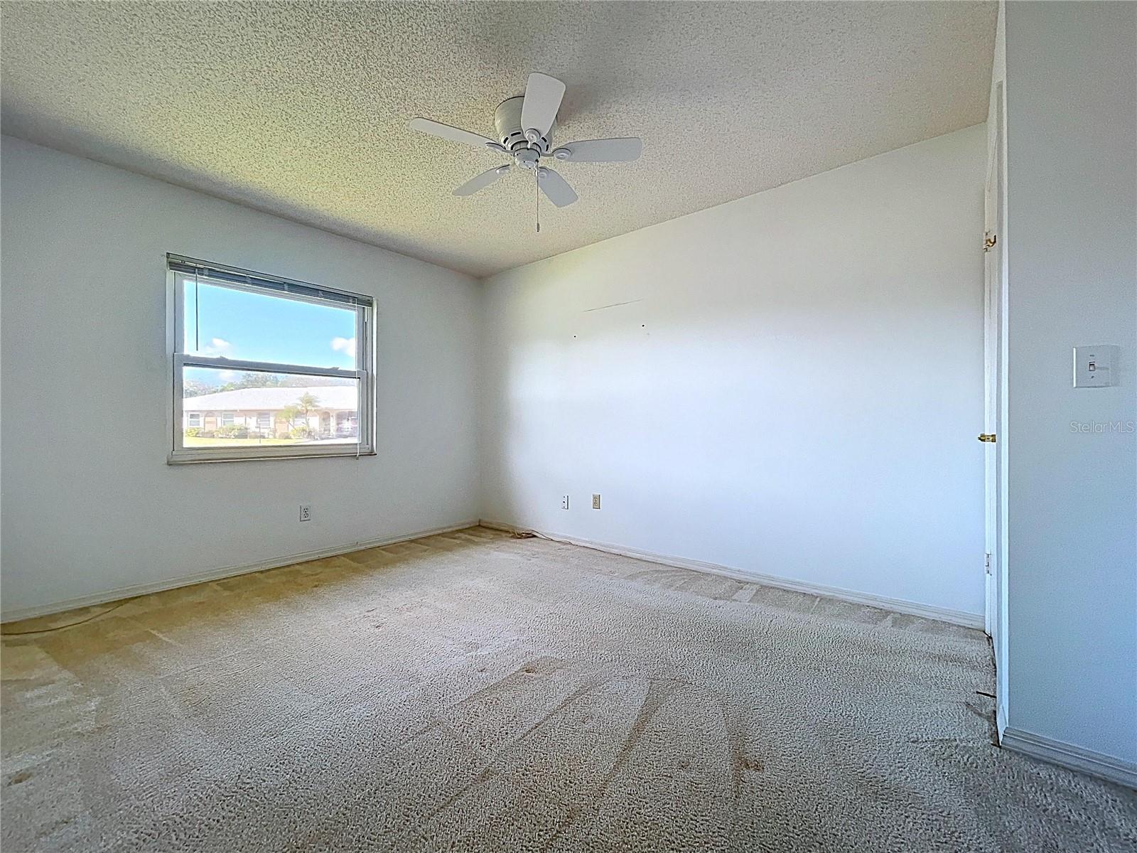 Image 45 of 99 For 2102 Hembury Place Se 34