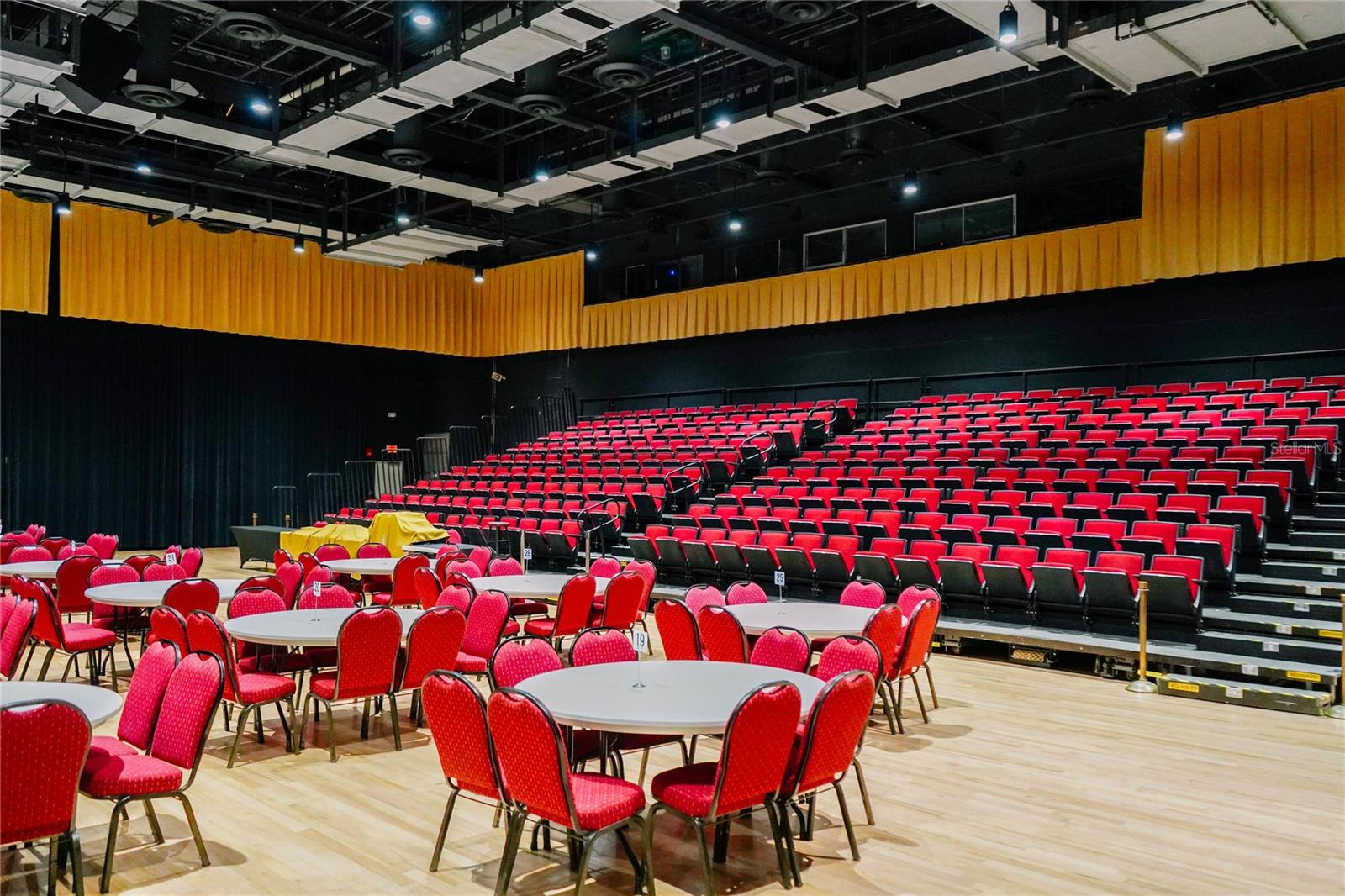 Image 77 of 99 For 2102 Hembury Place Se 34