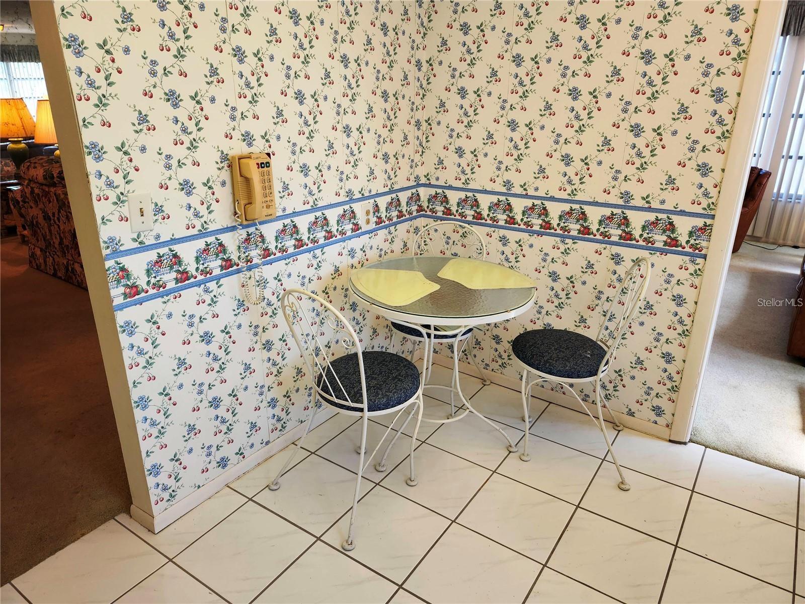 Image 10 of 27 For 205 Dogwood Circle 205