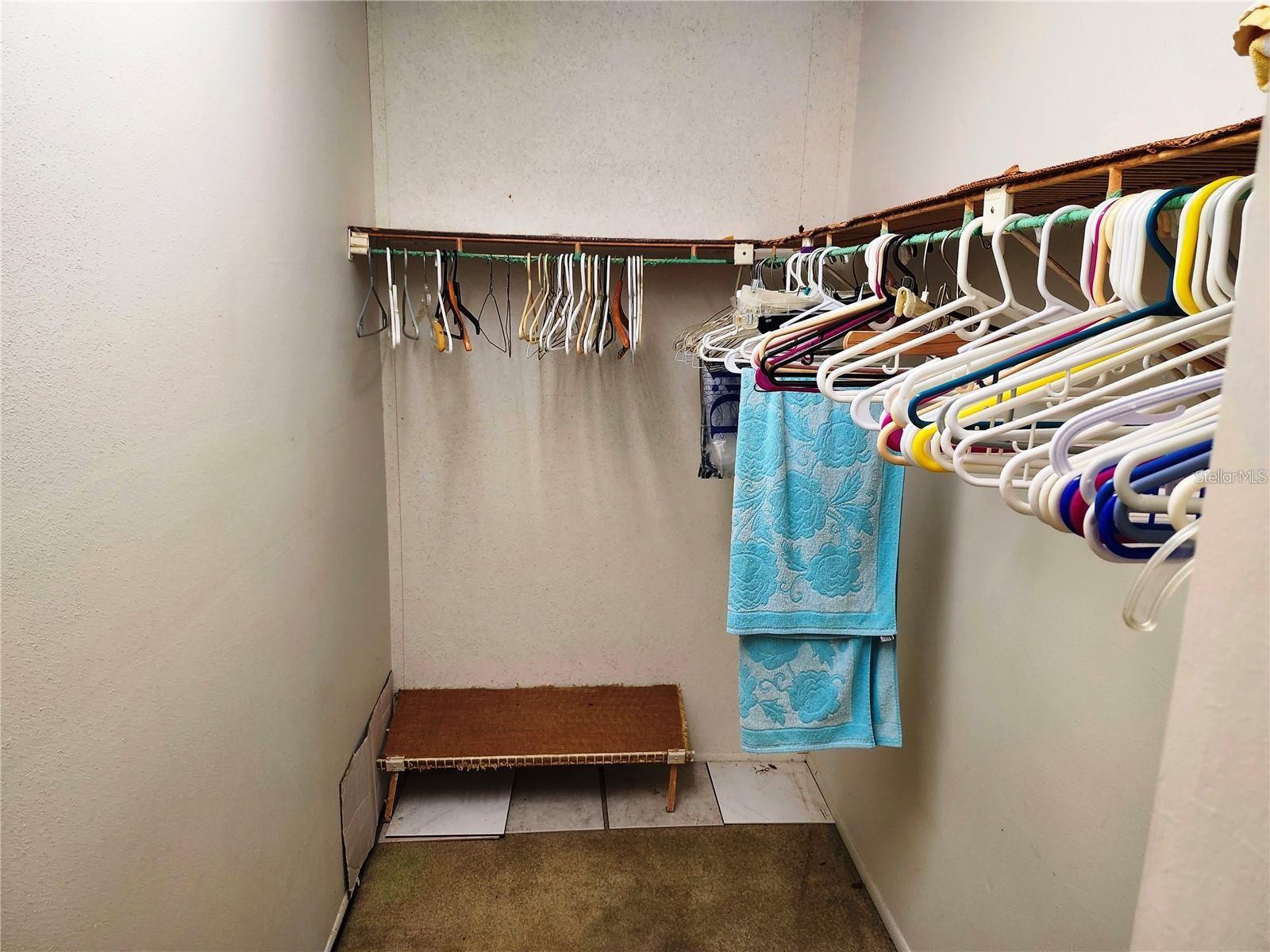 Image 14 of 27 For 205 Dogwood Circle 205