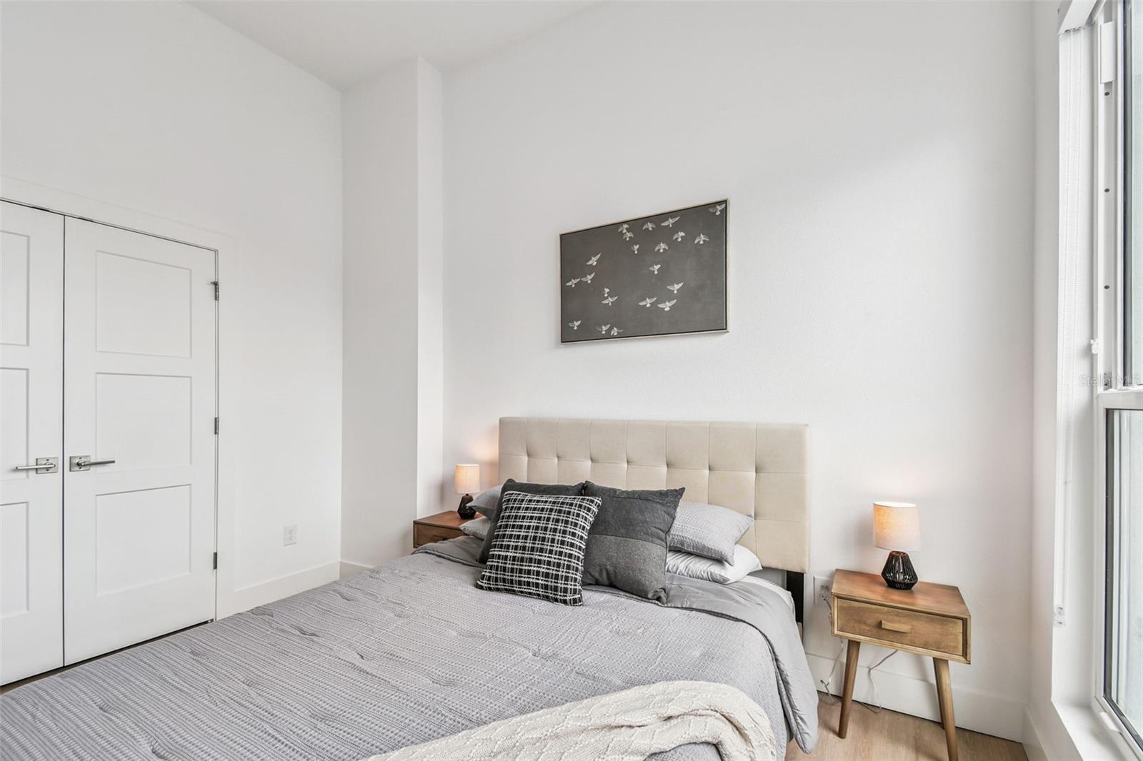 Image 13 of 87 For 3840 Pompano Drive Se