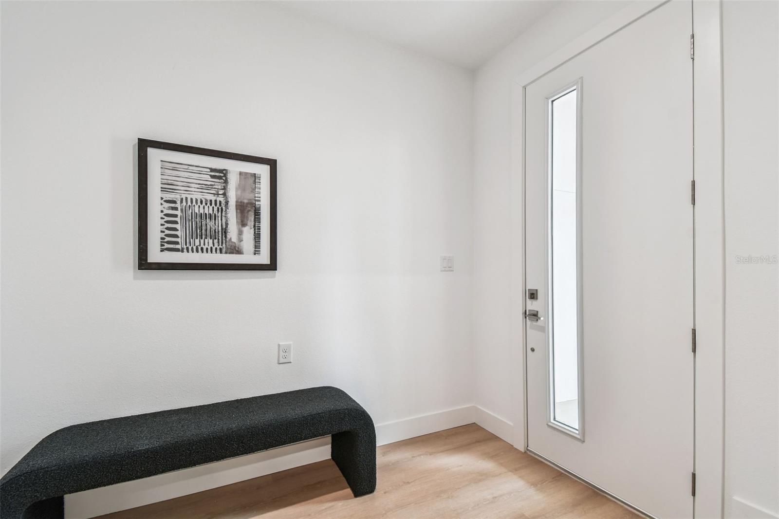 Image 23 of 87 For 3840 Pompano Drive Se