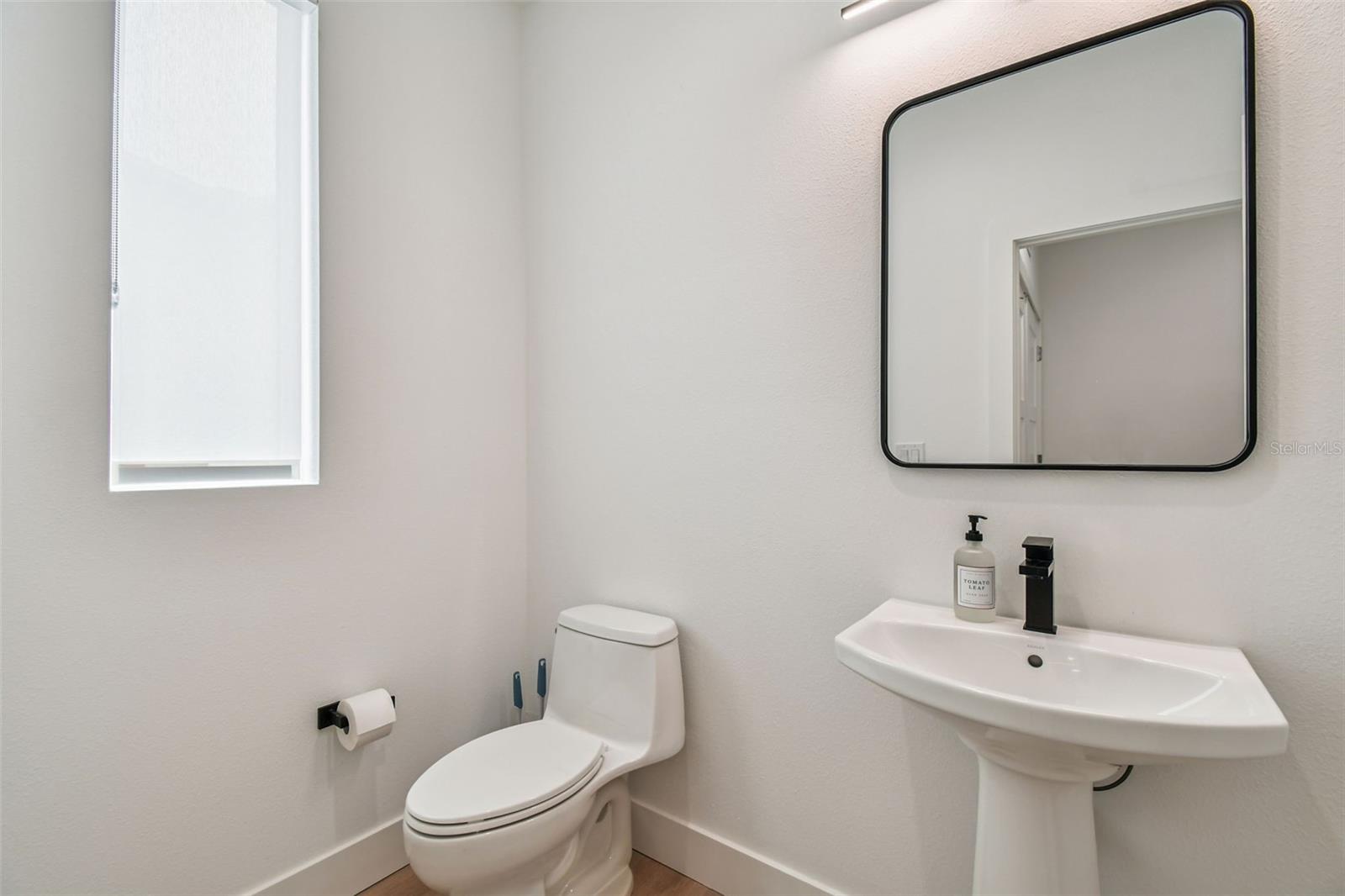 Image 49 of 87 For 3840 Pompano Drive Se