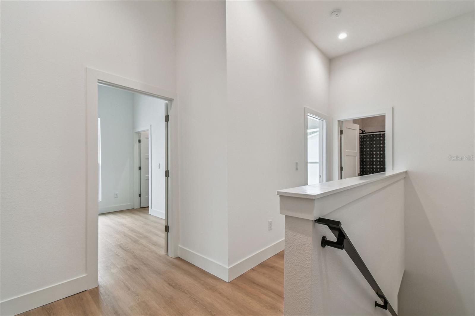 Image 52 of 87 For 3840 Pompano Drive Se