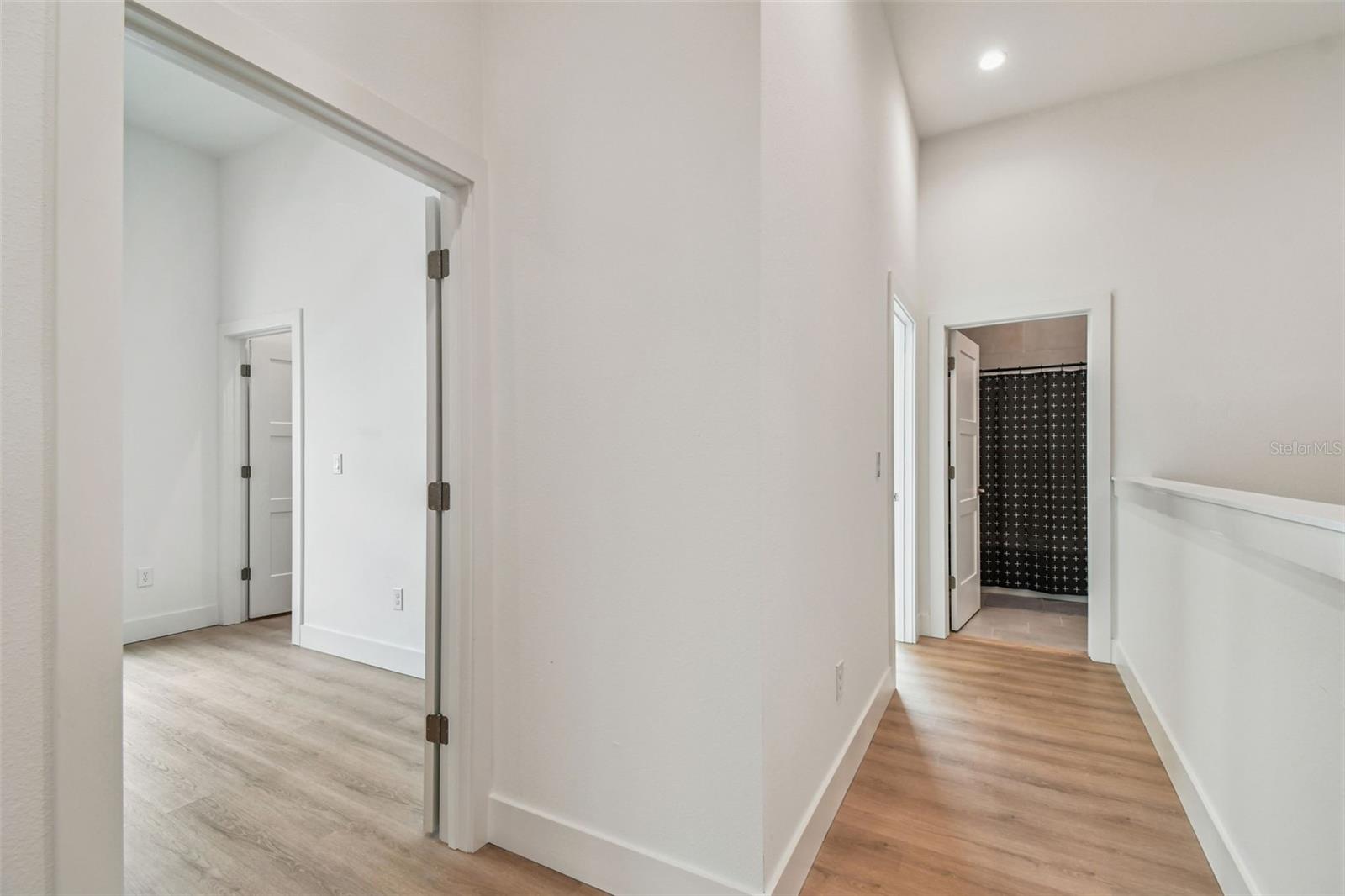 Image 54 of 87 For 3840 Pompano Drive Se