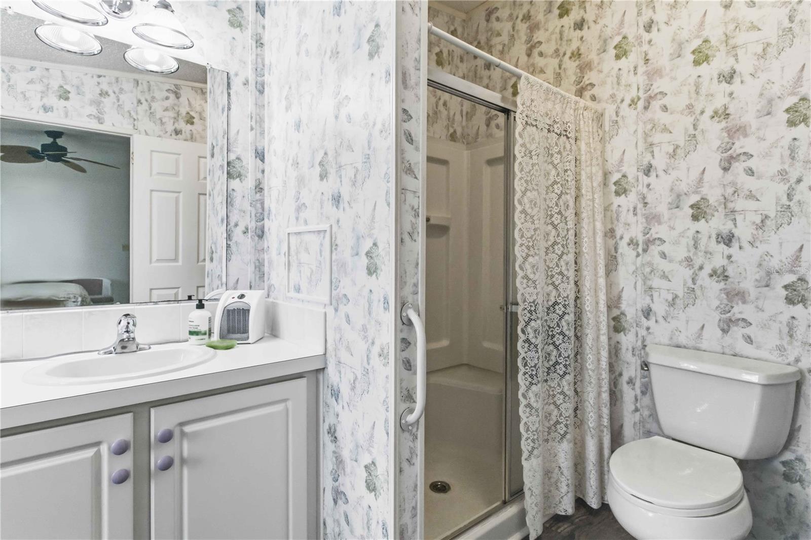 Image 20 of 35 For 1100 Belcher Road S 43