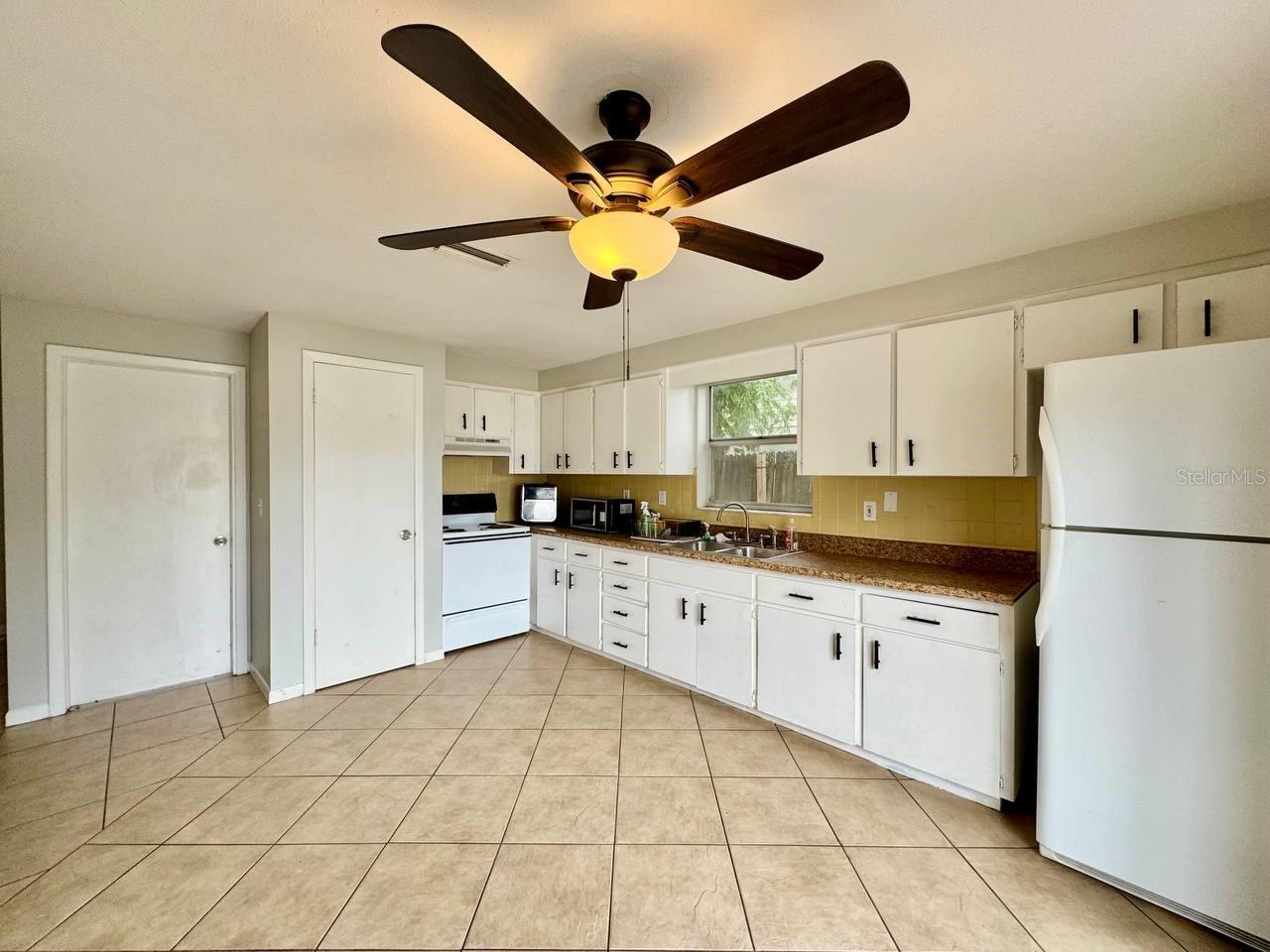 Image 9 of 22 For 14875 56th Street N