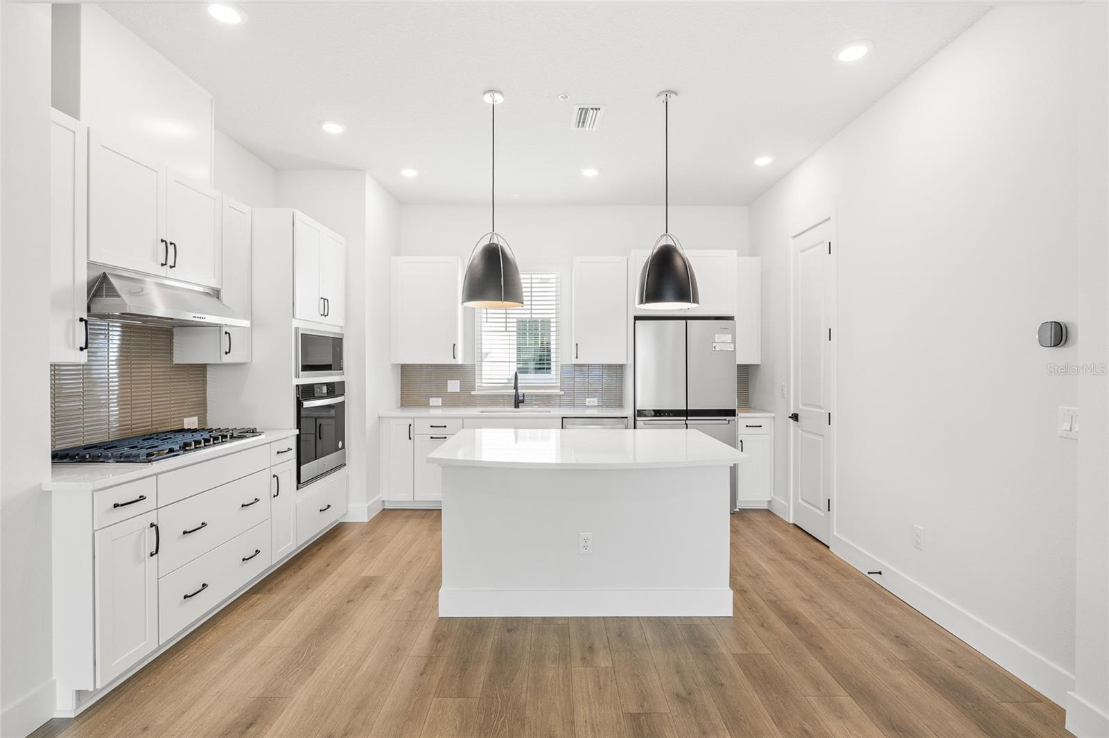 Image 17 of 42 For 6605 Nebraska Avenue 10