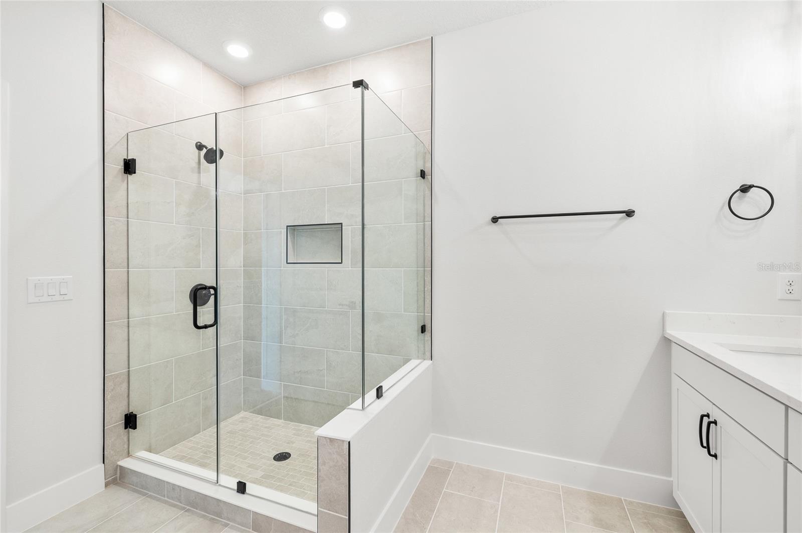 Image 26 of 42 For 6605 Nebraska Avenue 10