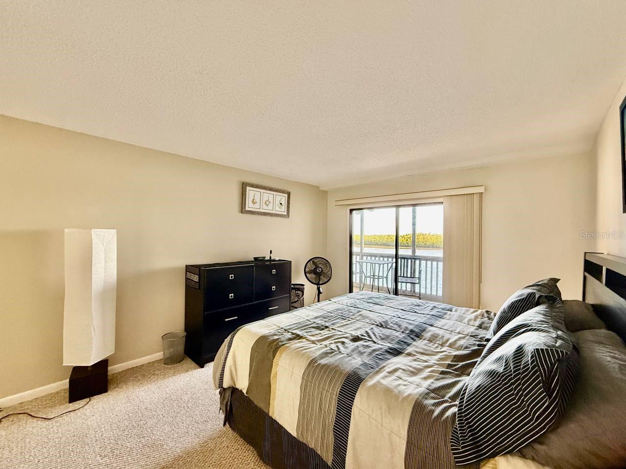 Image 17 of 27 For 821 Bahia Del Sol Drive C