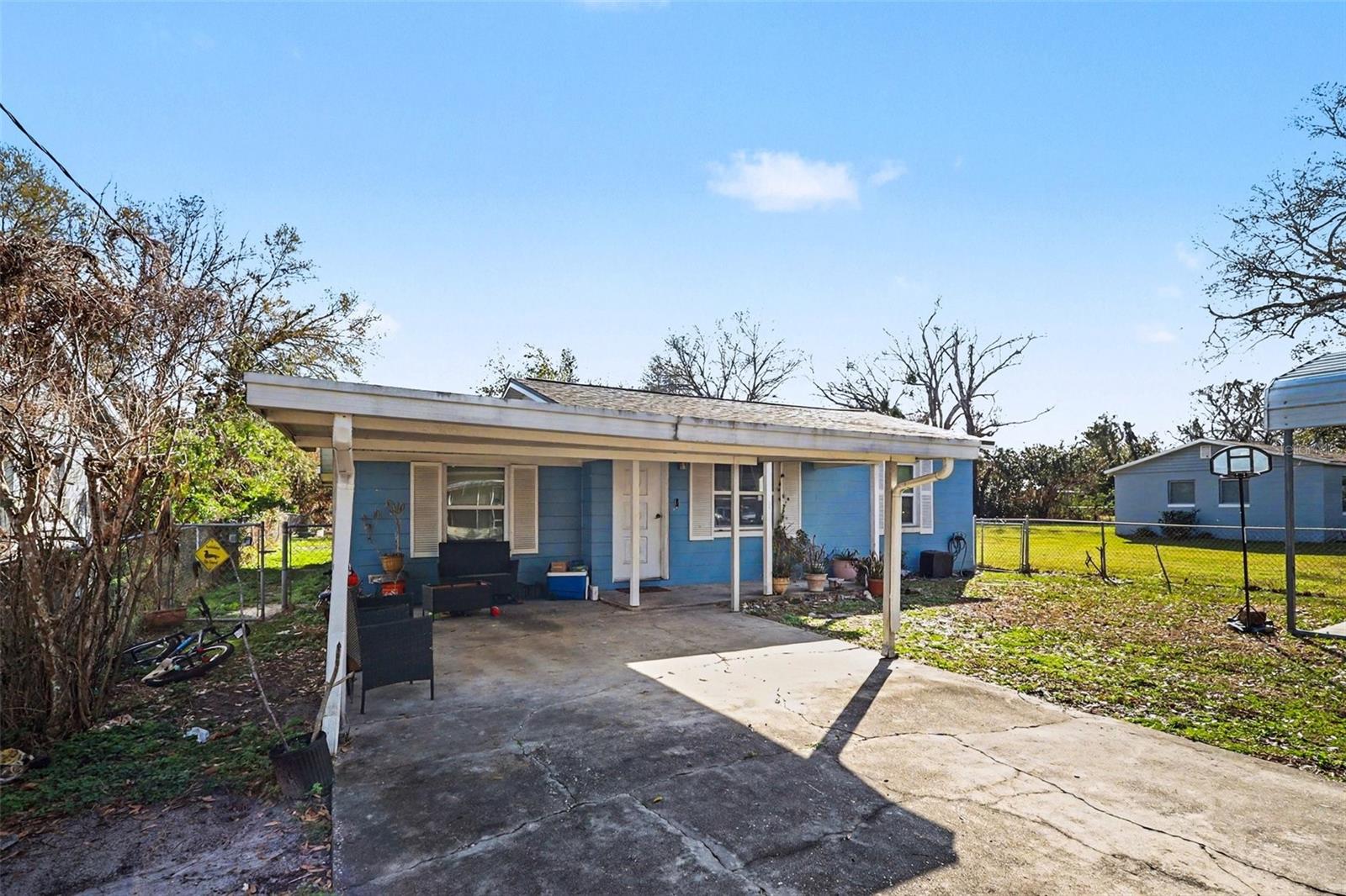 Image 2 of 22 For 2505 Lakeview Street