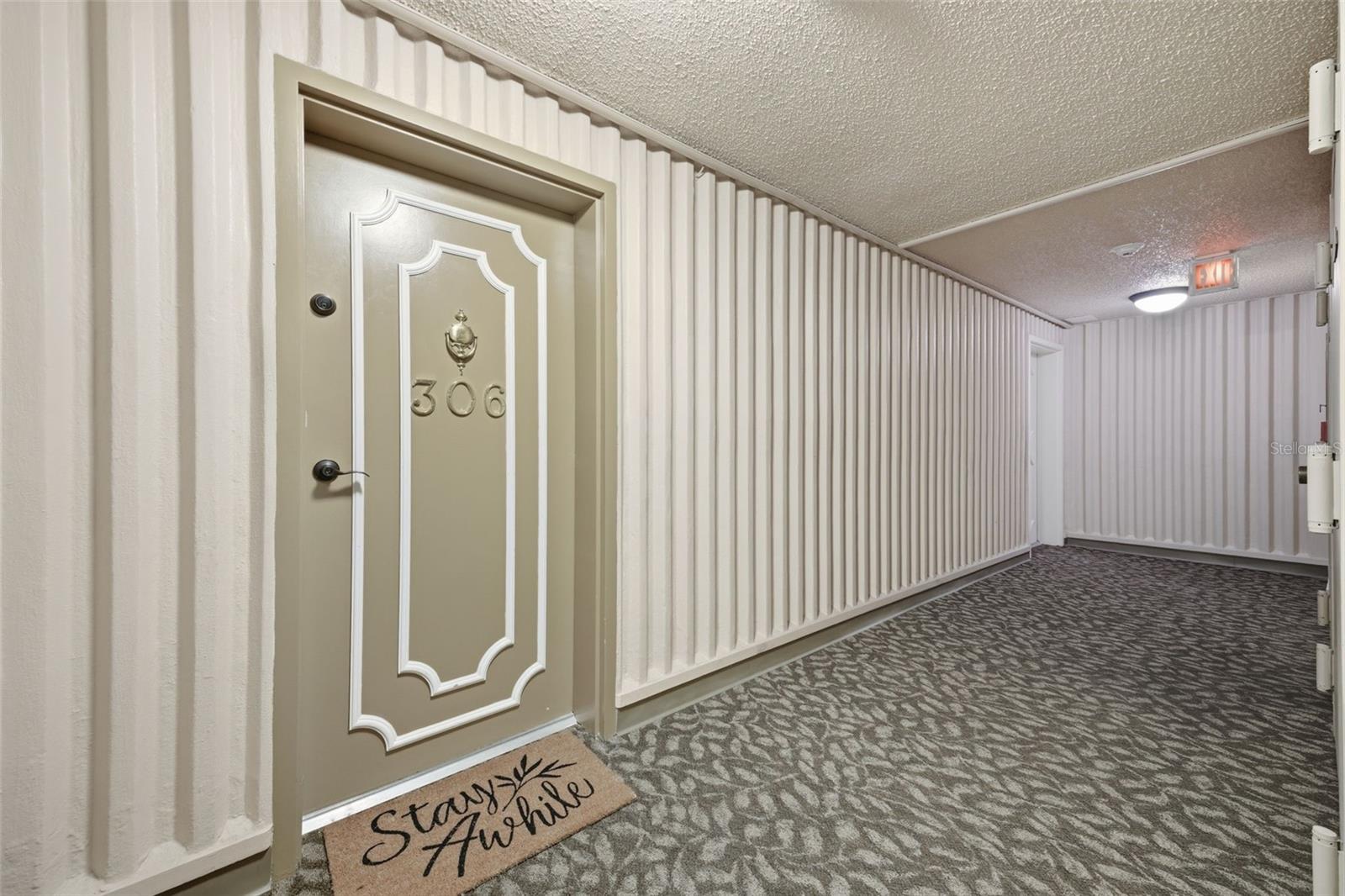 Image 2 of 33 For 4141 Bayshore Boulevard 306