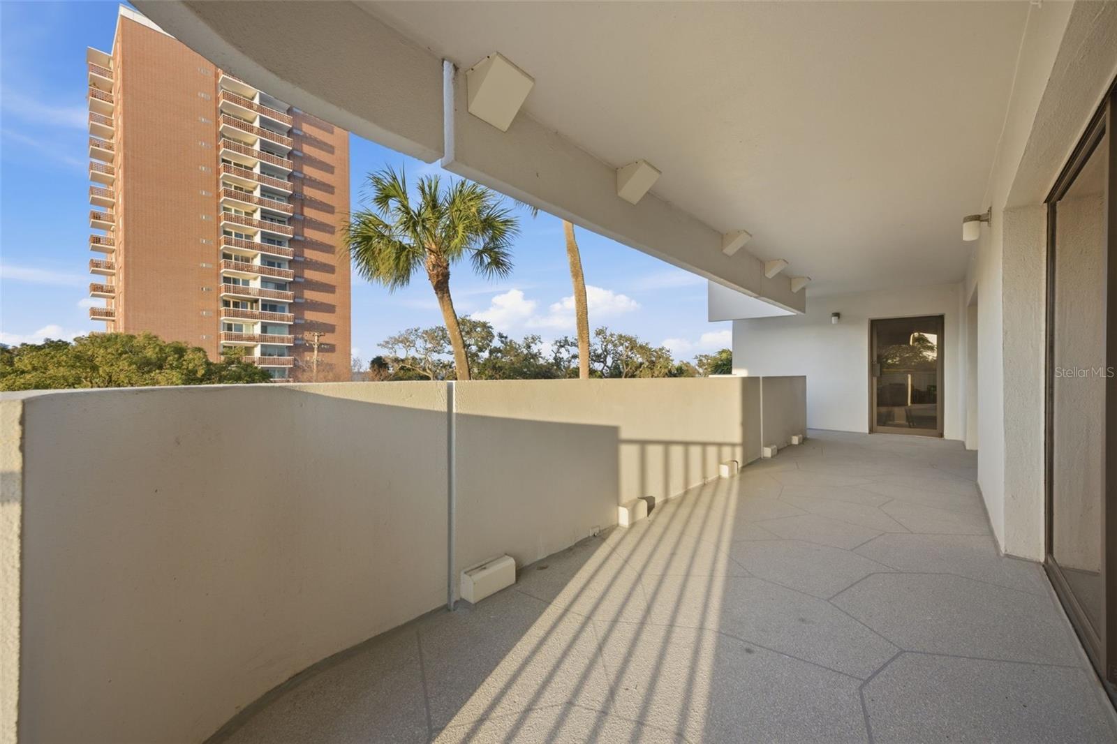 Image 25 of 33 For 4141 Bayshore Boulevard 306