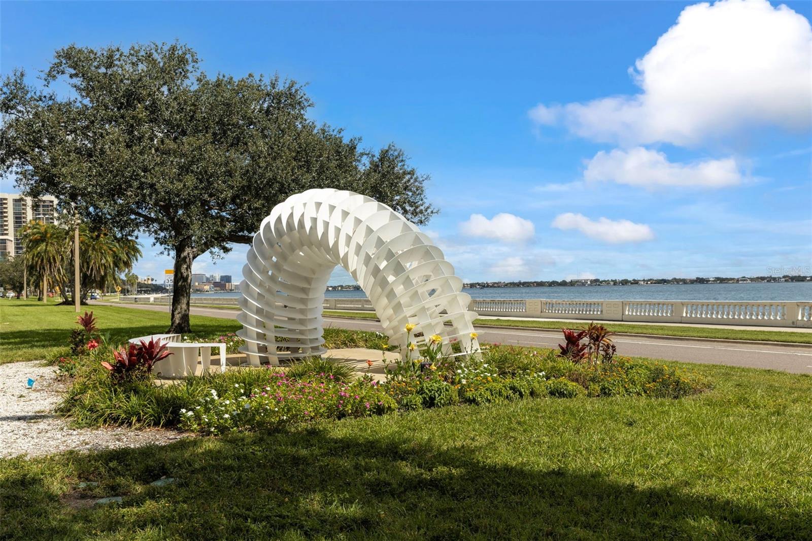 Image 27 of 33 For 4141 Bayshore Boulevard 306