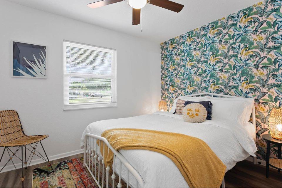 Image 11 of 16 For 11208 Duncan Street