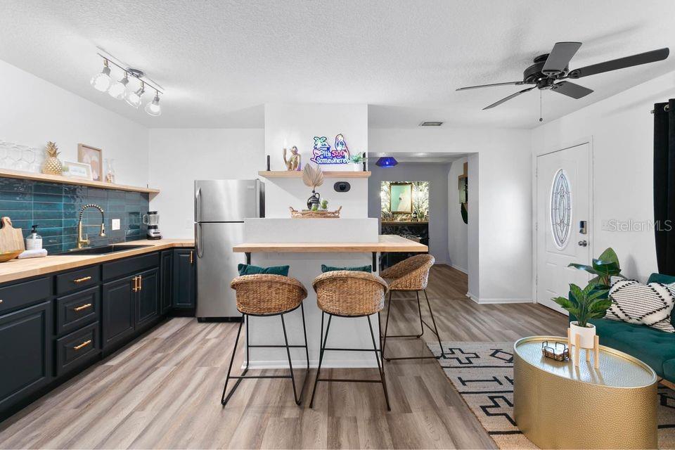 Image 4 of 16 For 11208 Duncan Street