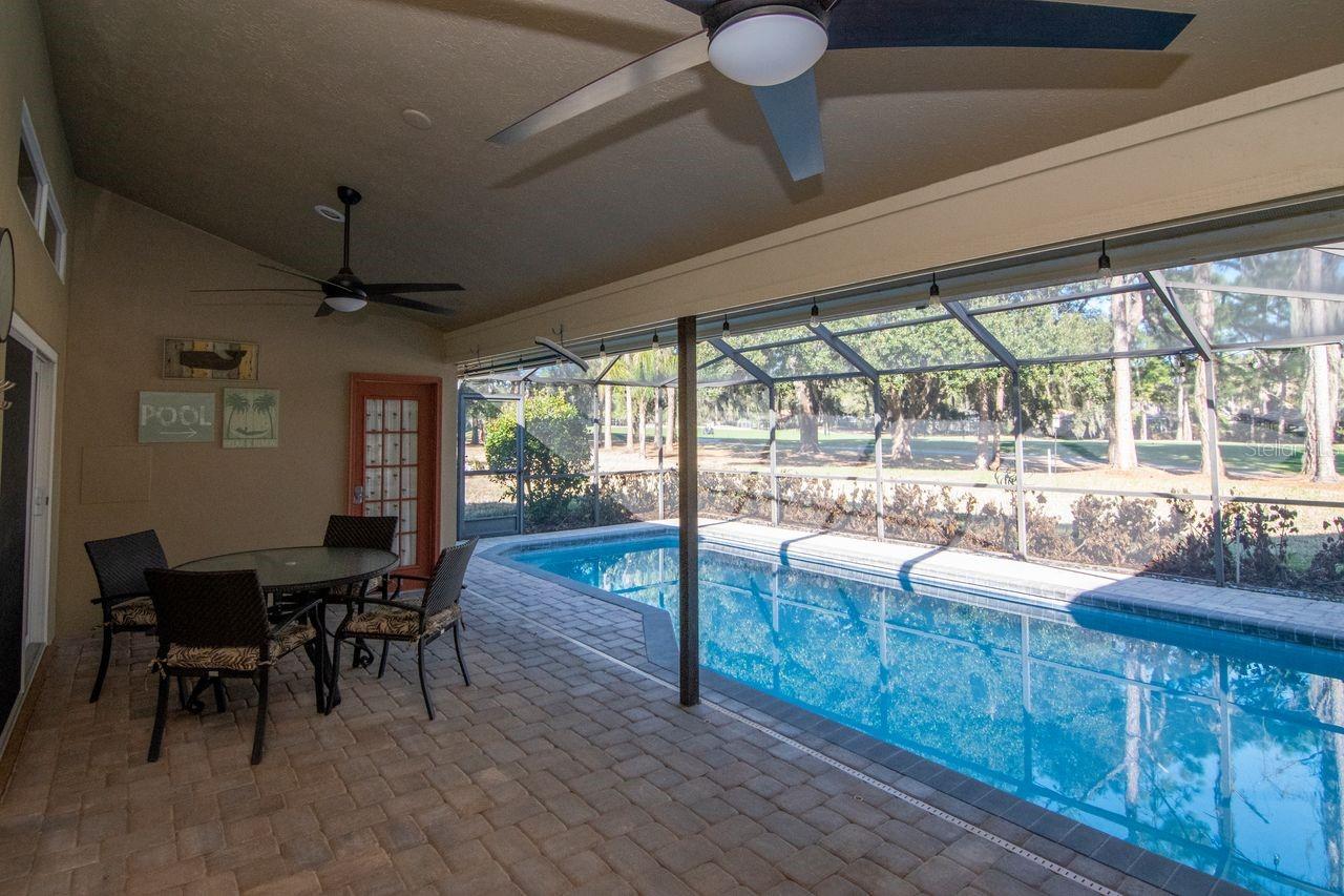 Listing photo id 37 for 3910 Turkey Oak Drive