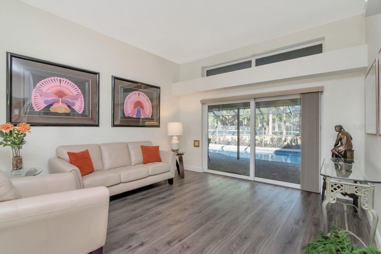 Listing photo id 4 for 3910 Turkey Oak Drive