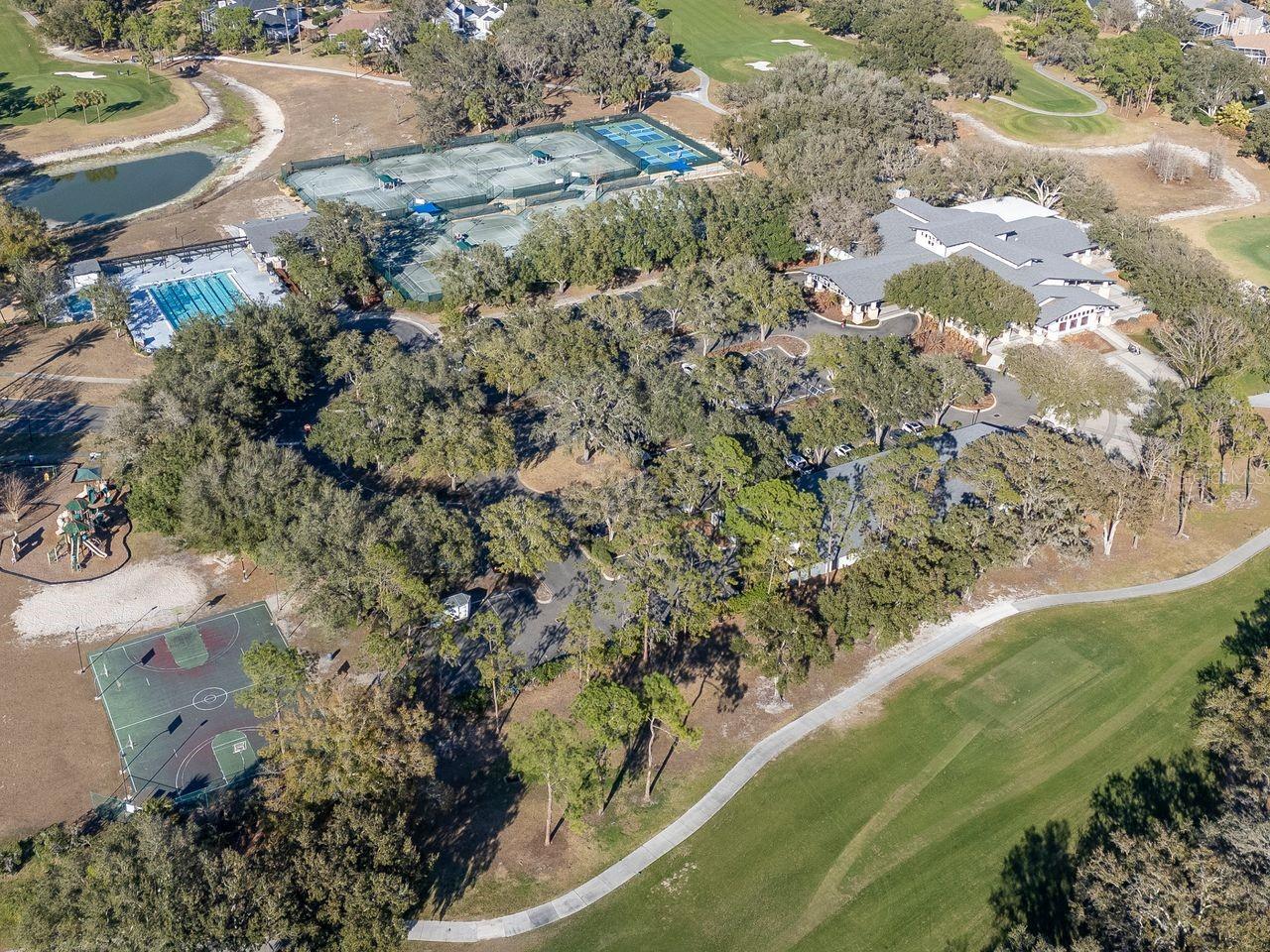 Listing photo id 60 for 3910 Turkey Oak Drive