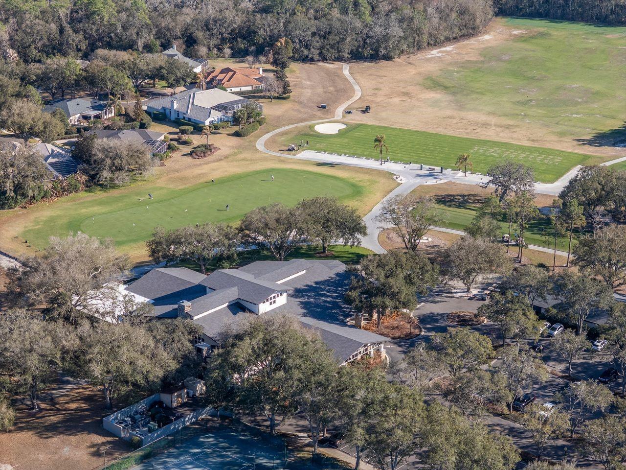 Listing photo id 64 for 3910 Turkey Oak Drive