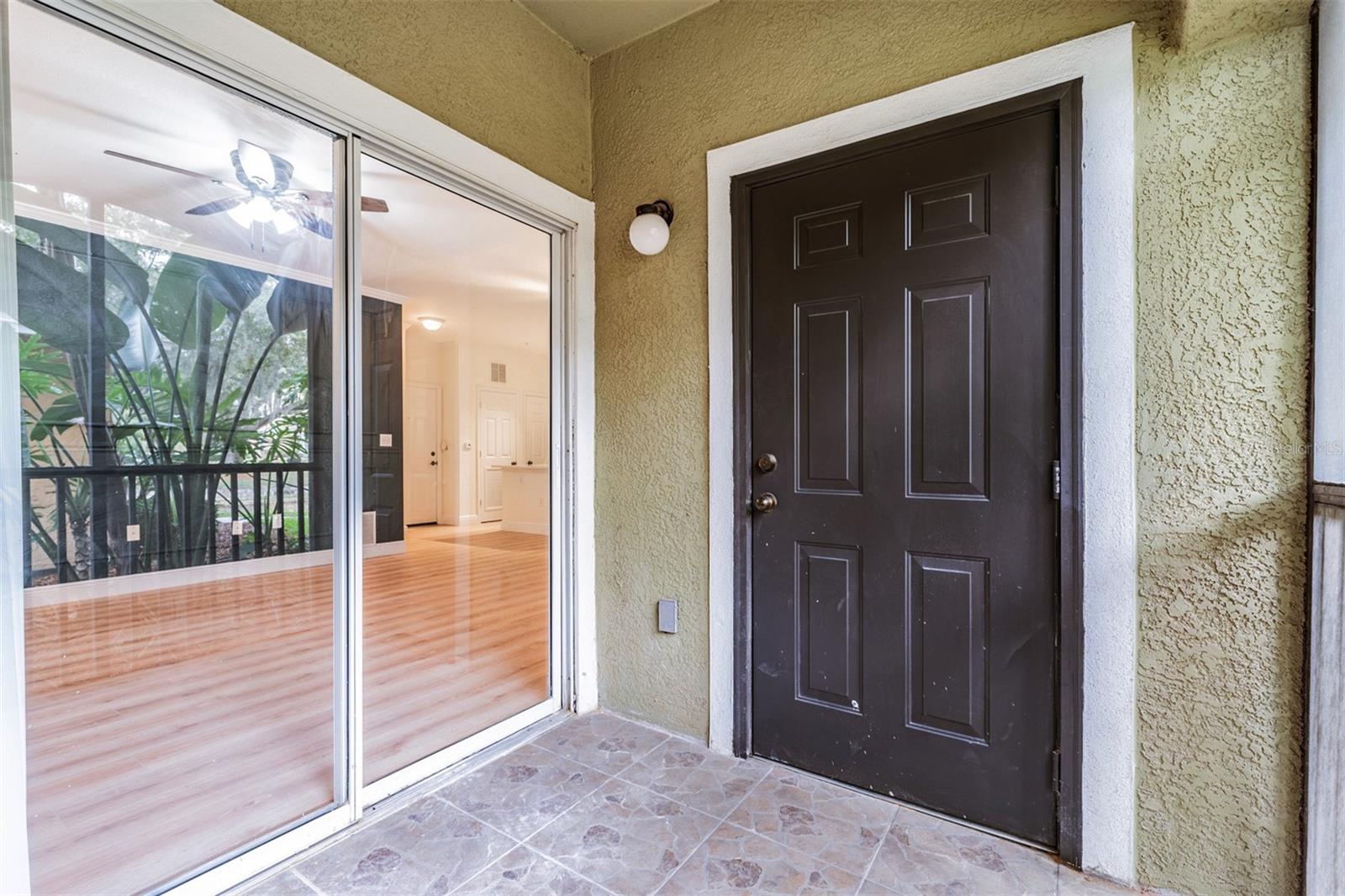 Image 24 of 38 For 10108 Courtney Oaks Circle 101