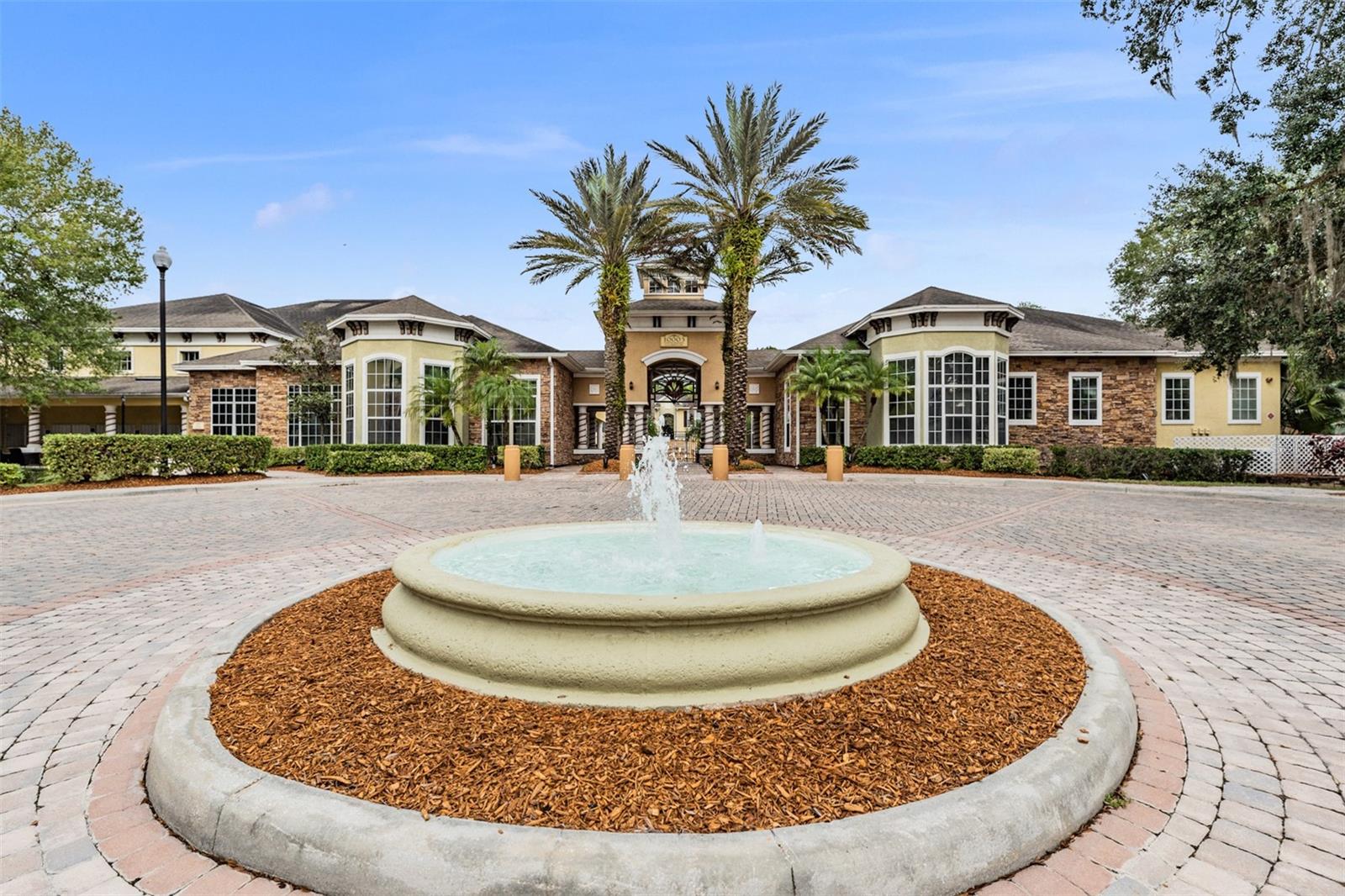 Image 34 of 38 For 10108 Courtney Oaks Circle 101