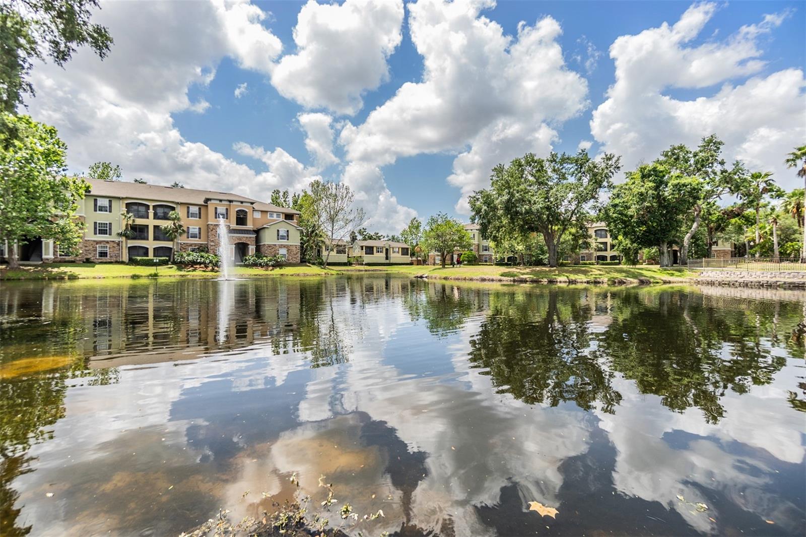 Image 38 of 38 For 10108 Courtney Oaks Circle 101