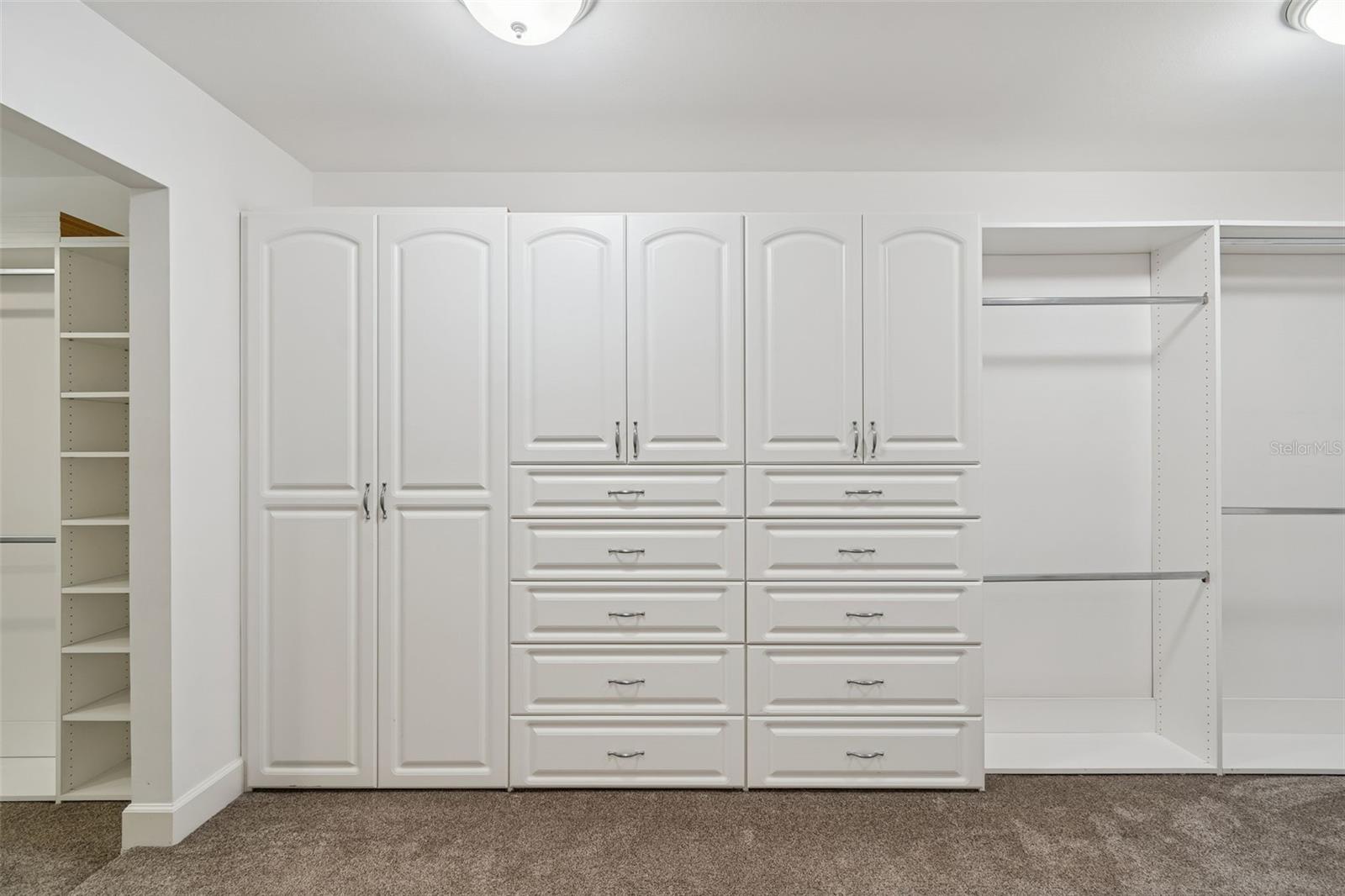 Image 39 of 100 For 3812 Little Road