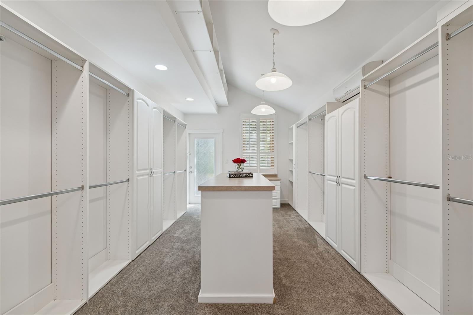 Image 42 of 100 For 3812 Little Road