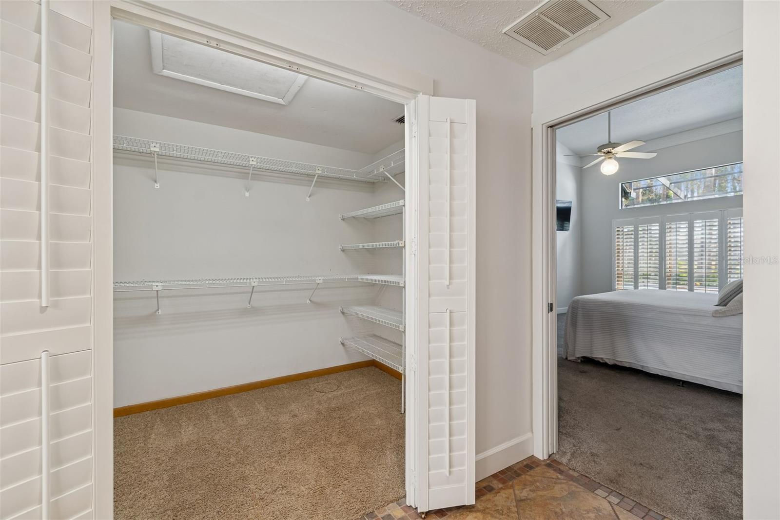 Image 46 of 100 For 3812 Little Road