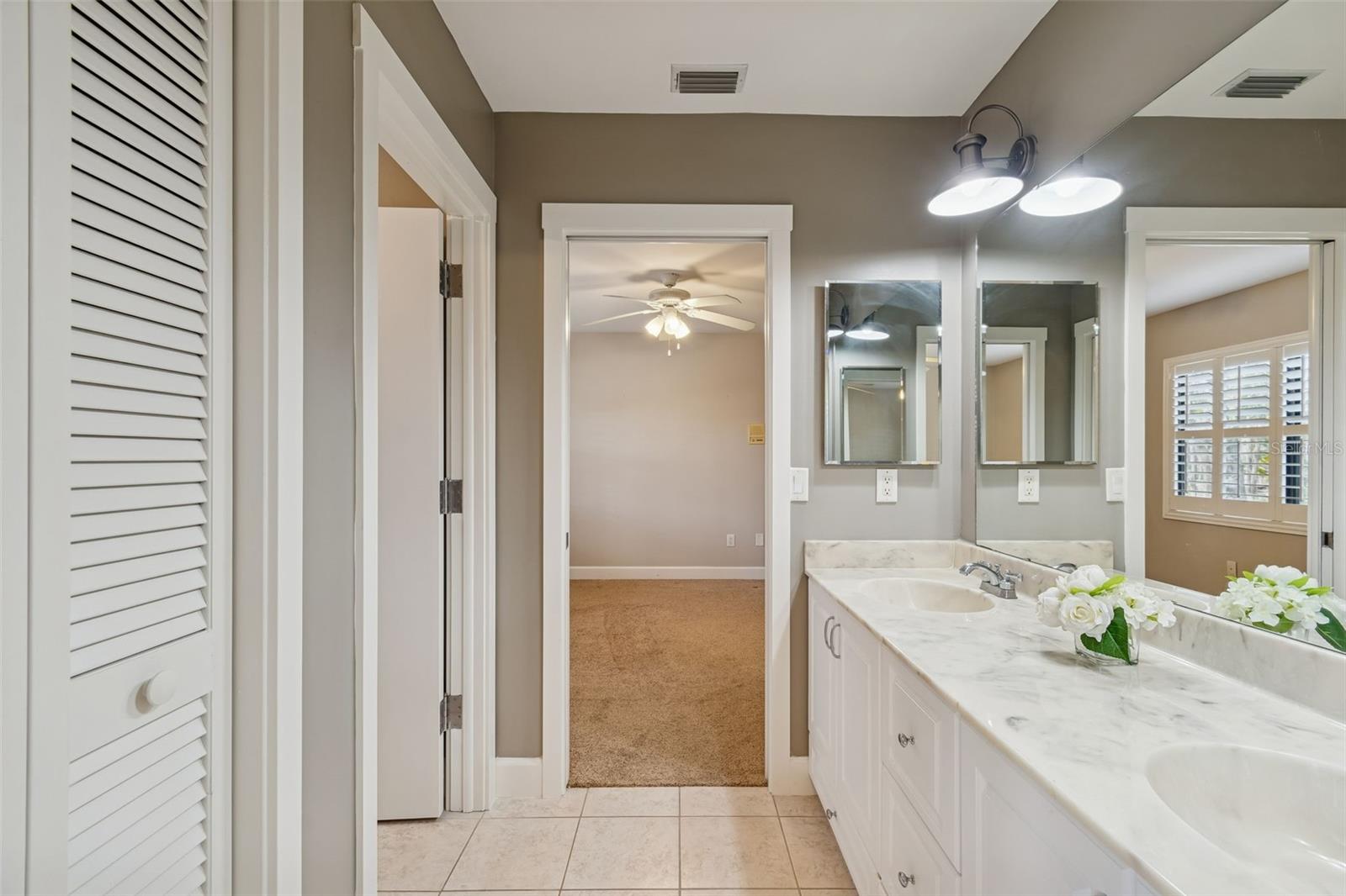 Image 50 of 100 For 3812 Little Road