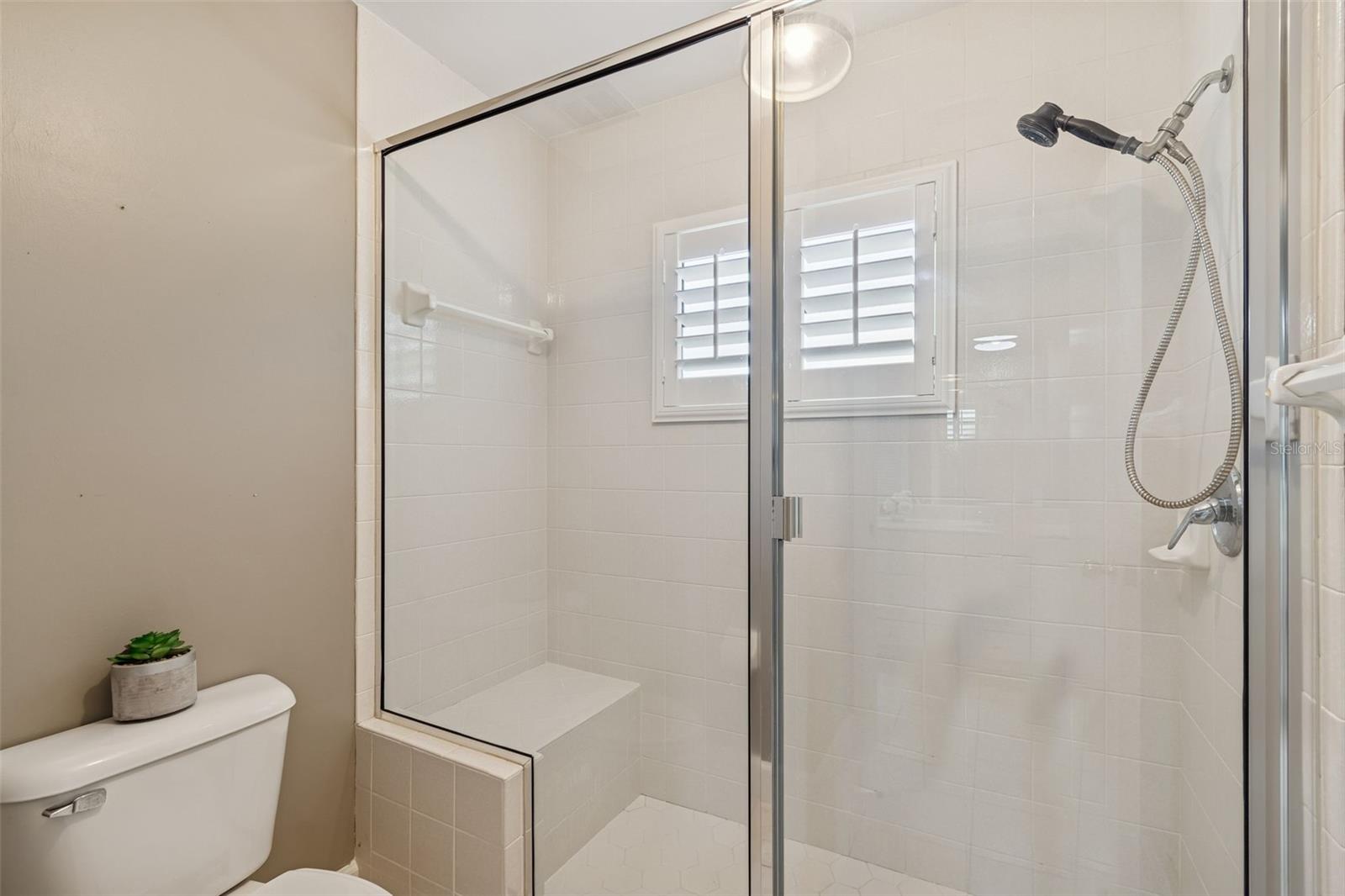 Image 51 of 100 For 3812 Little Road