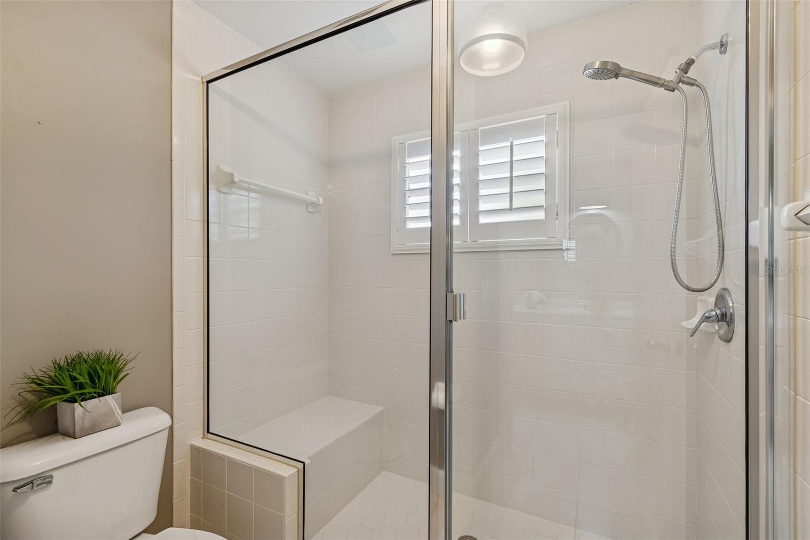 Image 68 of 100 For 3812 Little Road