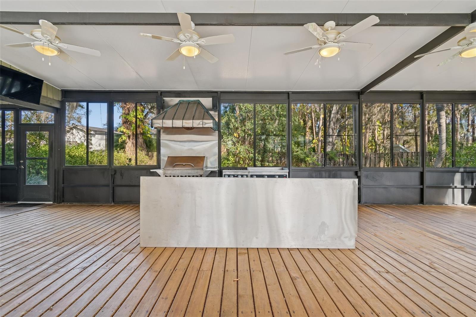 Image 79 of 100 For 3812 Little Road