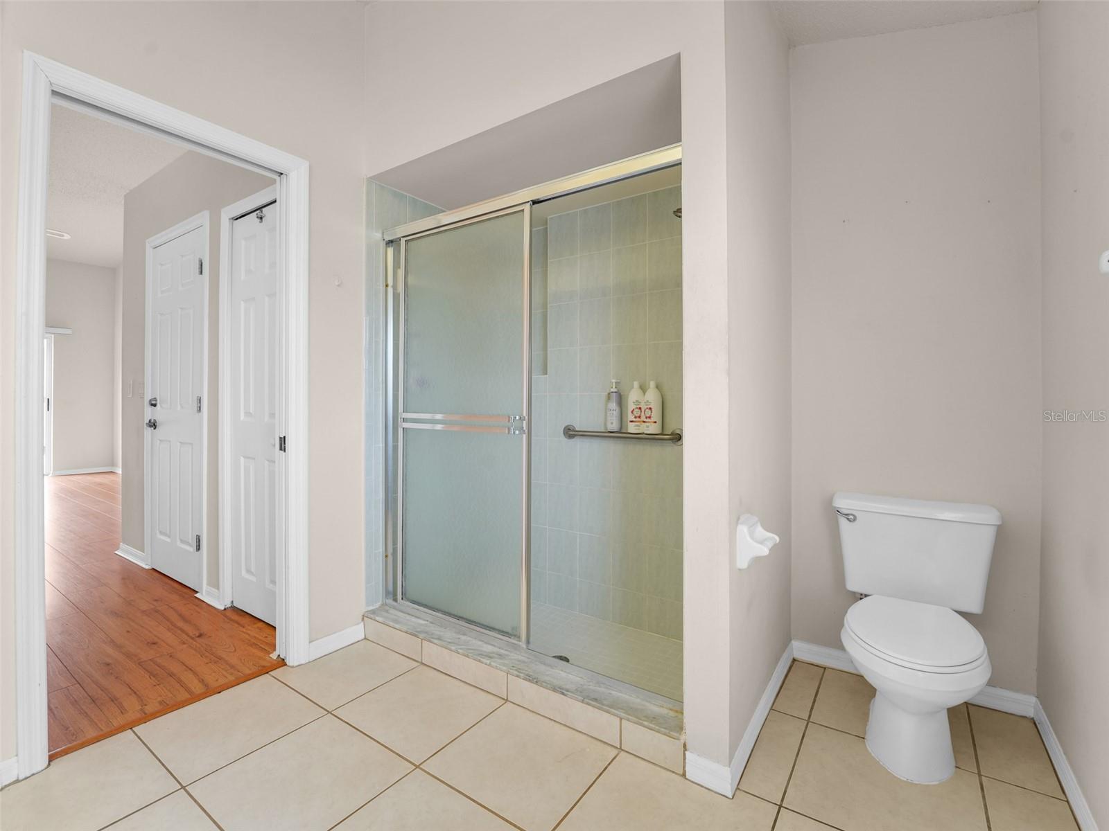 Image 13 of 22 For 14419 Pimberton Drive