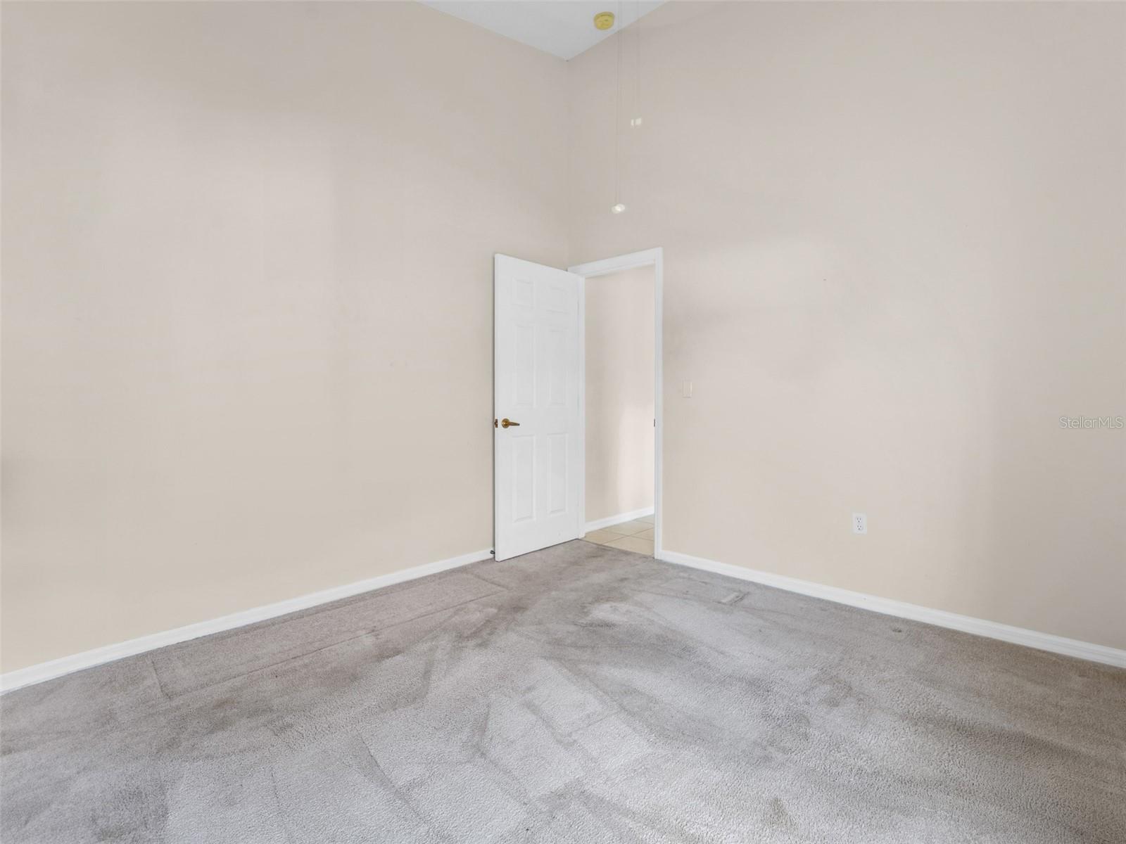 Image 15 of 22 For 14419 Pimberton Drive