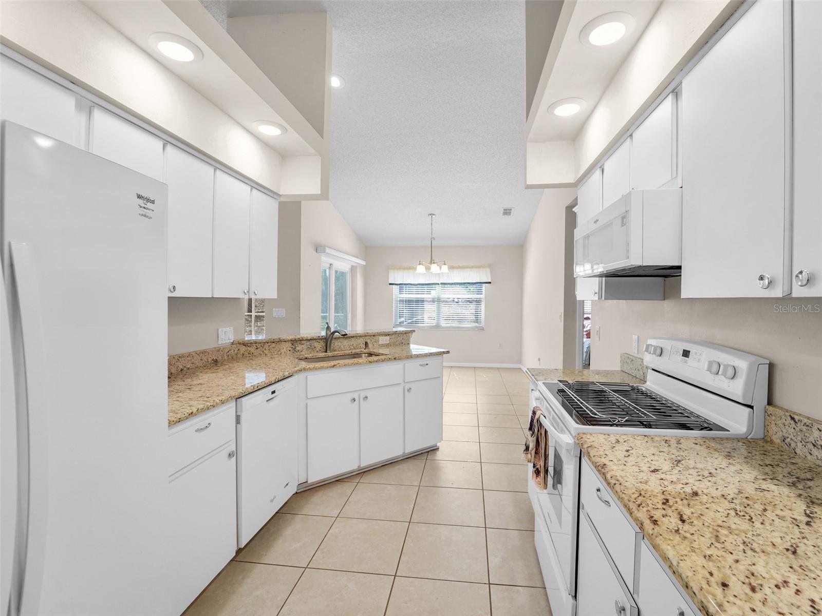 Image 4 of 22 For 14419 Pimberton Drive