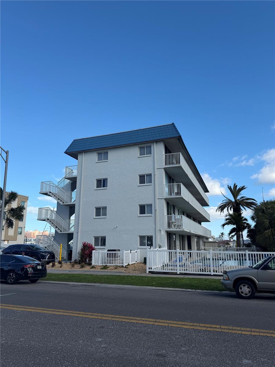 Details for 800 Bayway Boulevard 16, CLEARWATER BEACH, FL 33767