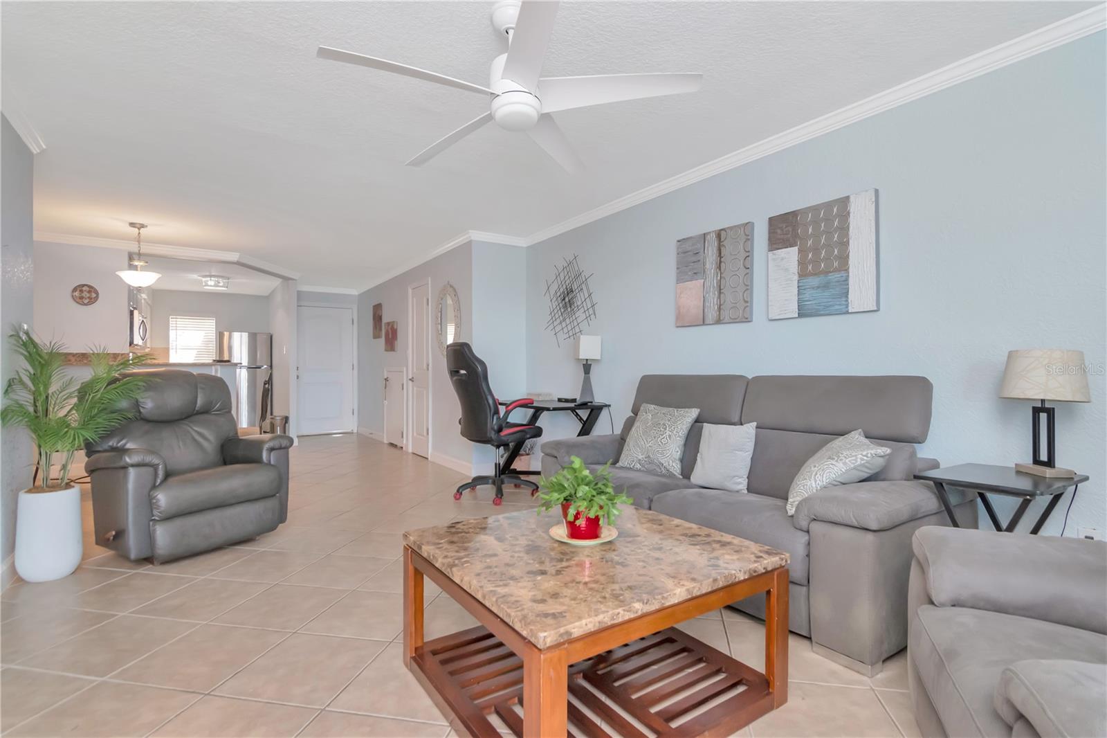 Image 13 of 40 For 2675 St Josephs Drive E B