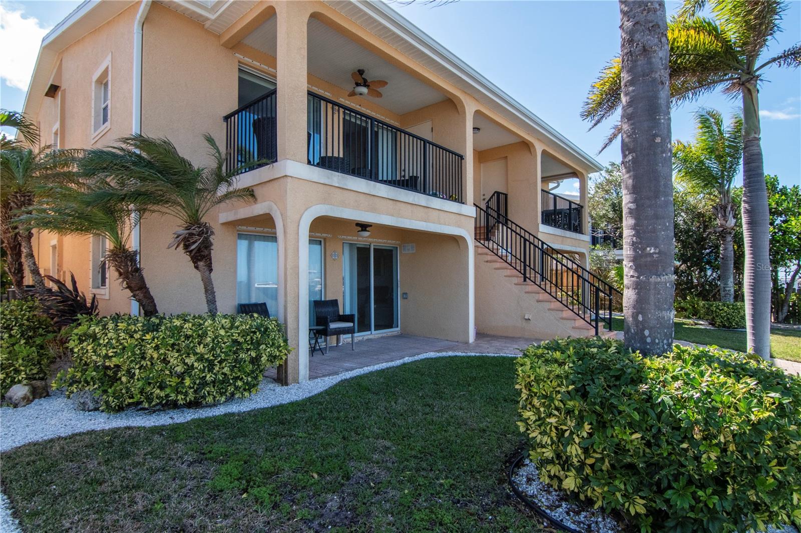 Image 33 of 40 For 2675 St Josephs Drive E B