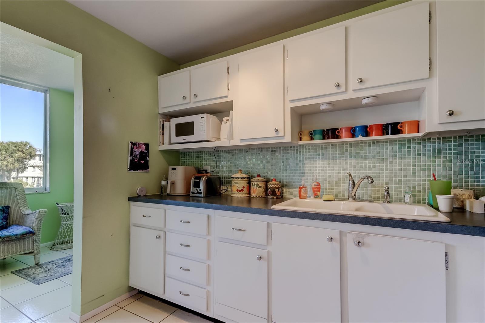 Image 12 of 36 For 4710 Bay Street Ne 204