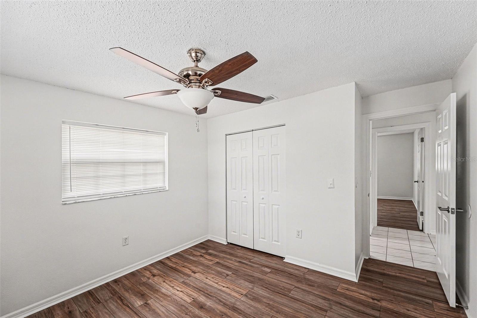 Image 14 of 15 For 1290 Amberlea Drive E