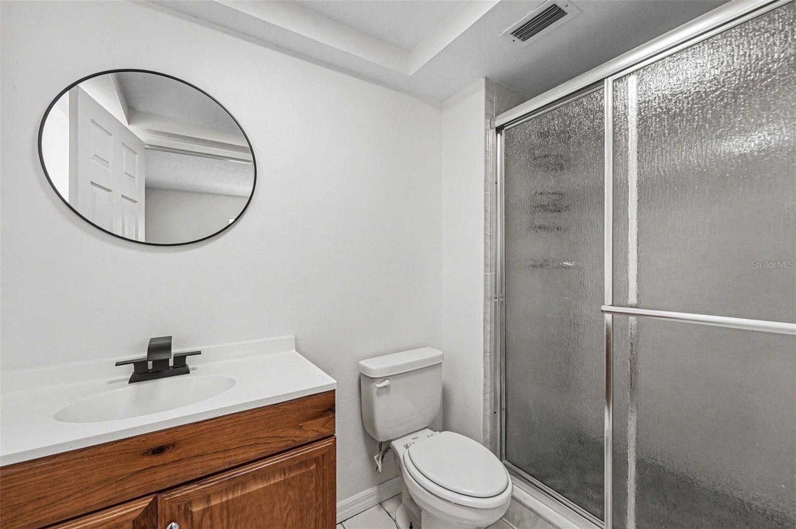 Image 7 of 15 For 1290 Amberlea Drive E