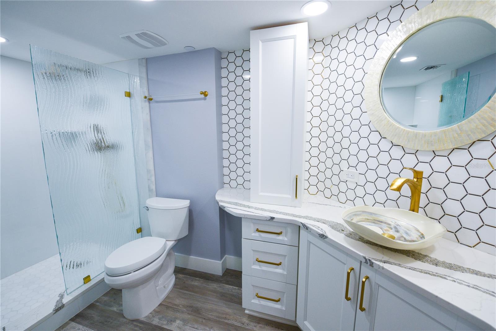 Listing photo id 9 for 1600 Gulf Boulevard 1112