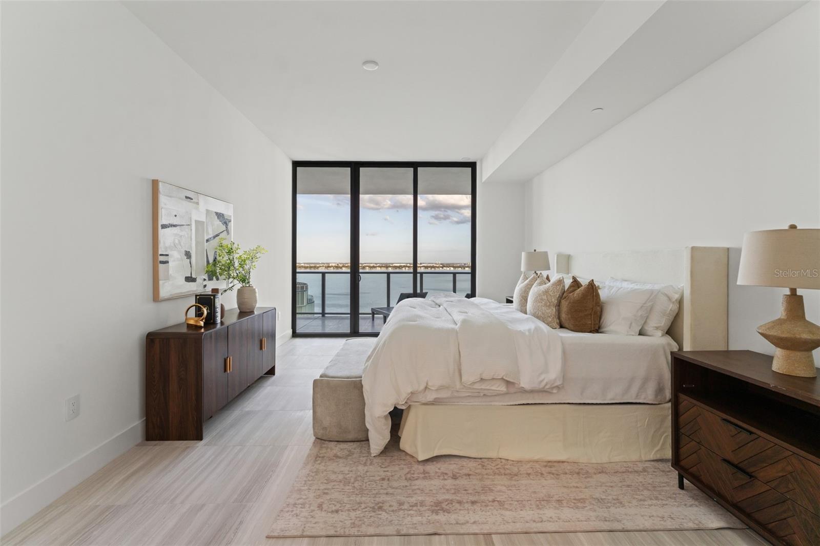 Image 13 of 95 For 3015 Ysabella Avenue 1803