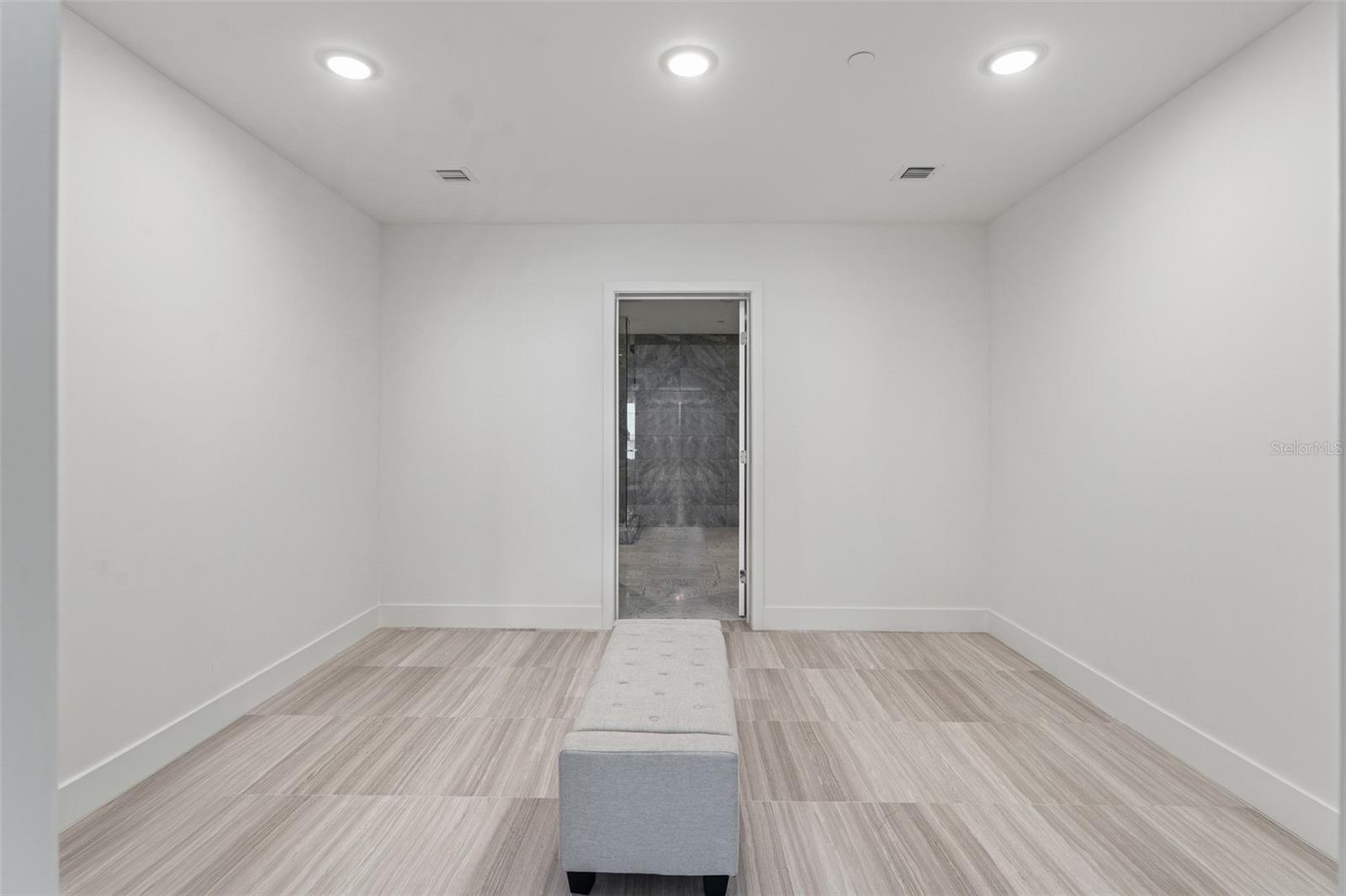 Image 14 of 95 For 3015 Ysabella Avenue 1803